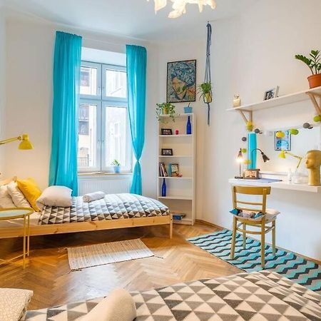 Blue Peace-Apartment With Free Parking In Center For 1-6 People Krasków Exterior foto