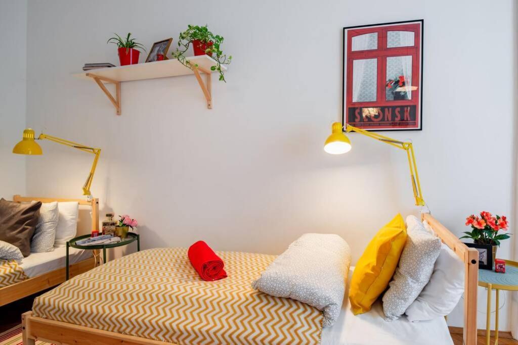 Blue Peace-Apartment With Free Parking In Center For 1-6 People Krasków Exterior foto