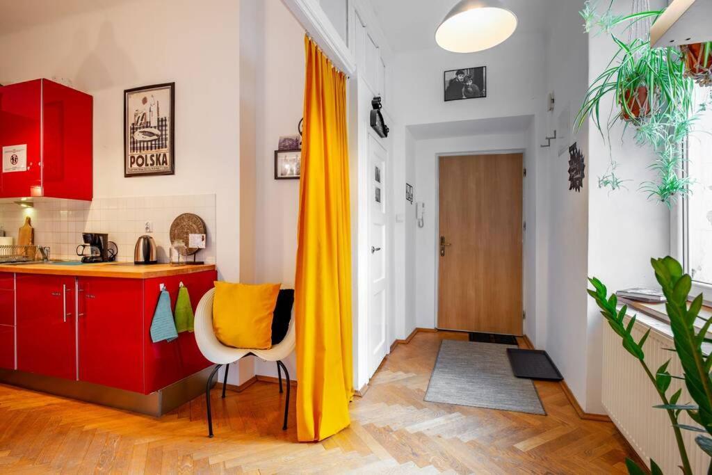 Blue Peace-Apartment With Free Parking In Center For 1-6 People Krasków Exterior foto